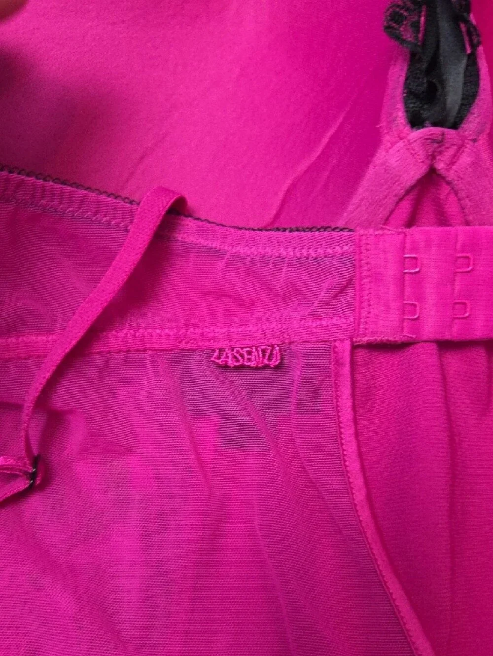 La SENZA Hot Pink Chemise with Black Lace Trim - Picture 7 of 8